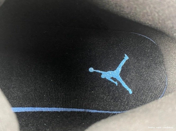 Rep Husky University Blue Air 13 DJ5982-041 Jordan 0710